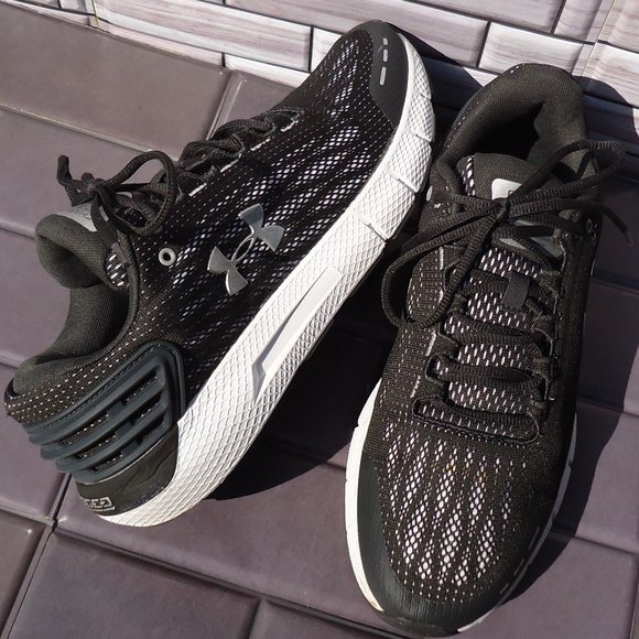 SIZE 11. UNDER ARMOUR CHARGED ROGUE running training sneakers shoes. - Picture 1 of 16